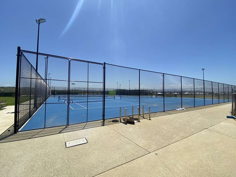 Merrifield Recreation Reserve Tennis Courts (Mickleham)