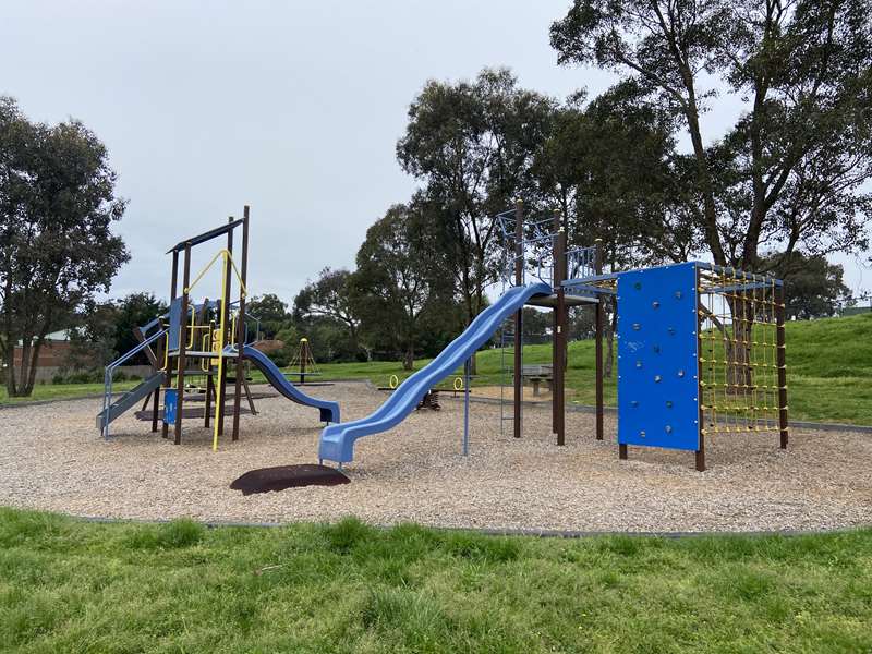 Milne Place Reserve Playground, Weidlich Road, Eltham North