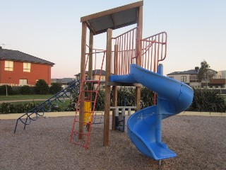 Mission Hills Way Playground, Craigieburn