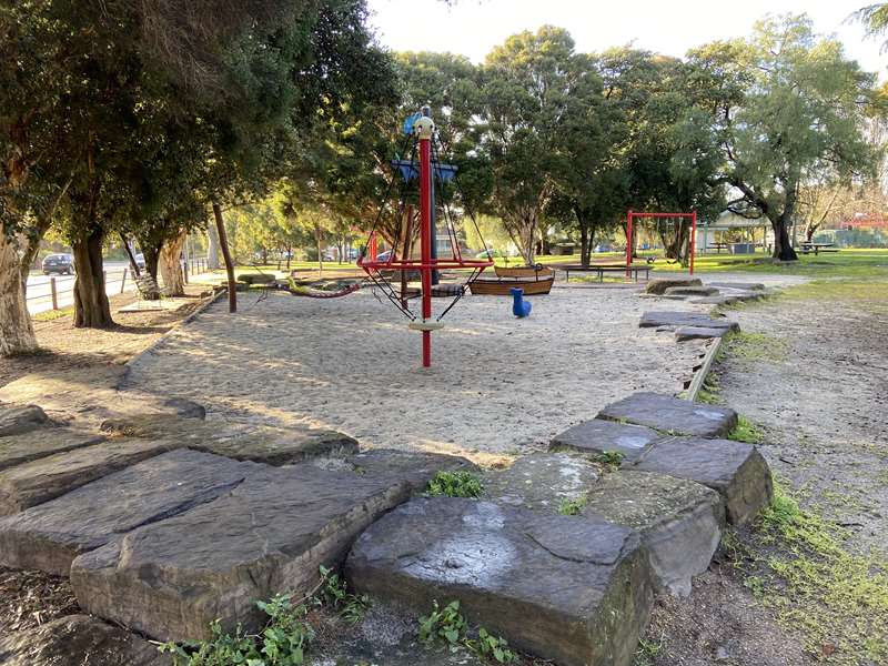 Montgomery Reserve Playground, Hilda Street, Essendon