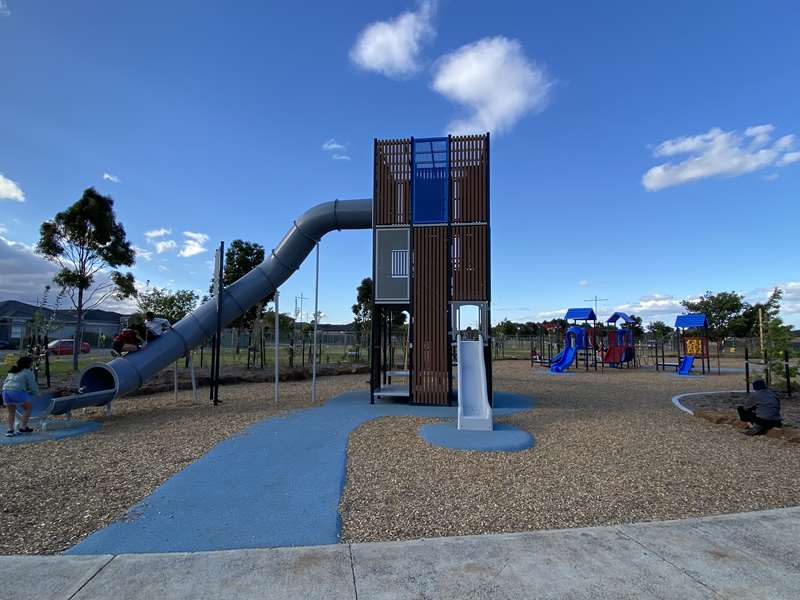 Moondara Park Playground, Moondara Street, Tarneit
