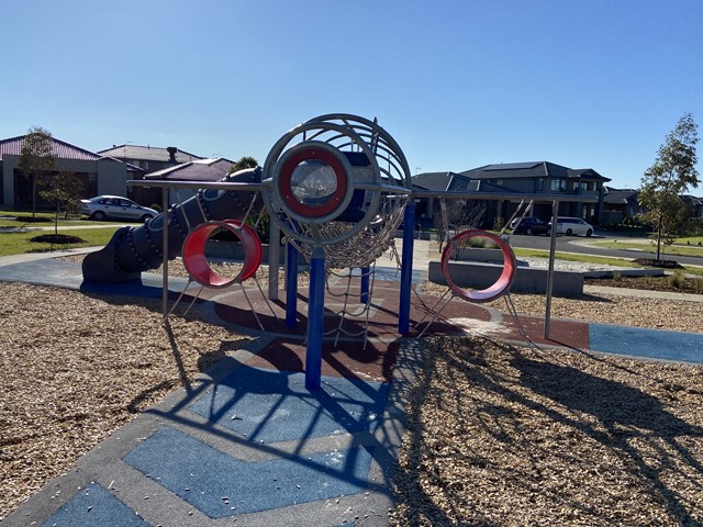Mulloway Drive Playground, Point Cook