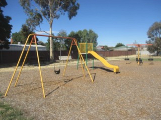 Mundara Street Playground, Swan Hill