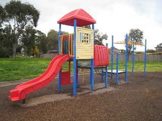 Nangiloc Crescent Playground, Werribee