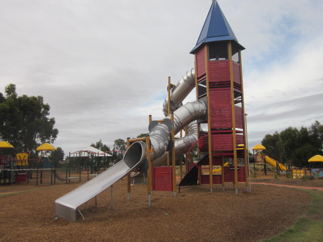 Navan Park Playground, Melton