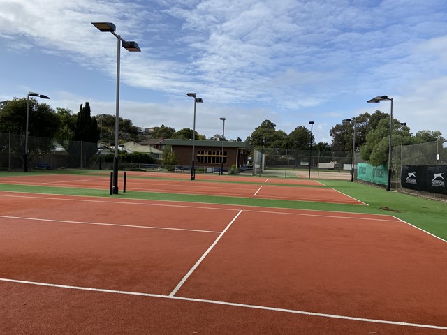 Oak Park Tennis Club (Oak Park)