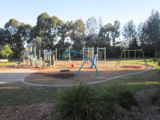 Outer Circle Linear Park Playground, Campbell Street, Kew East