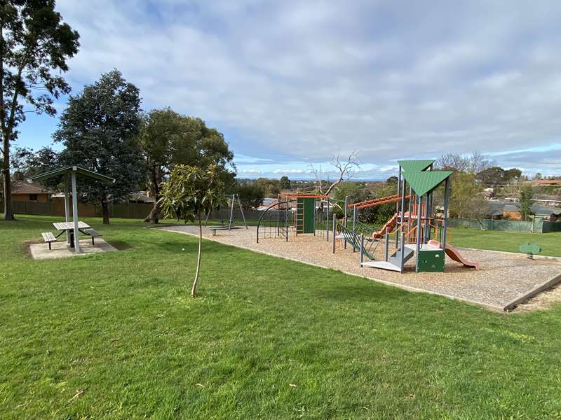 Pakenham Heights Reserve Playground, Gardenia Street, Pakenham