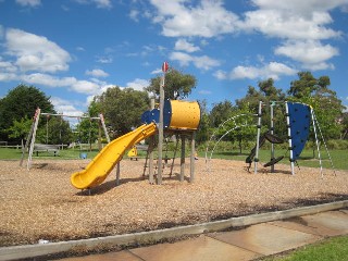 Park Road Playground, Lysterfield