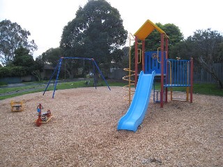 Parkhill Drive Playground, Ashwood