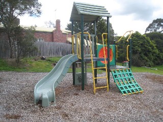 Patrick Close Playground, Greensborough