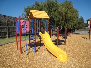Patty Street Playground, Mentone