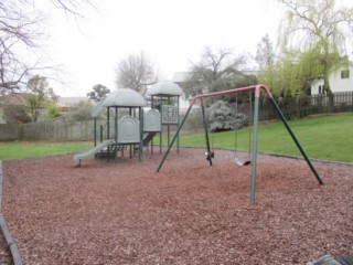 Pearces Park Playground, Cnr Barkly St and Gladstone St, Golden Point