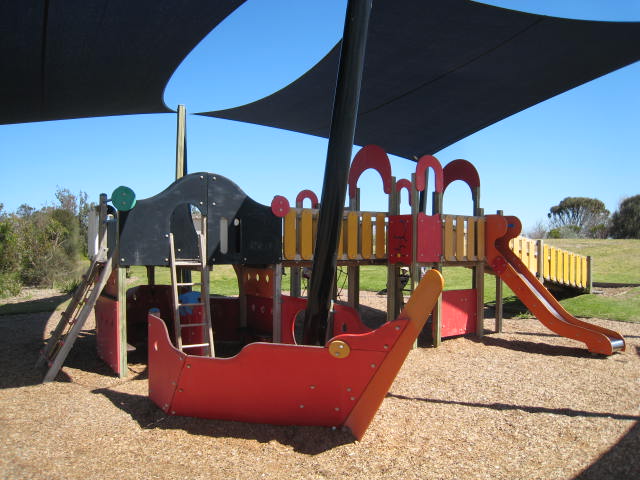 The Best Playgrounds Near Beaches