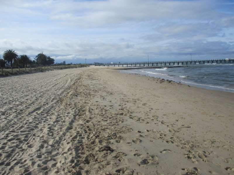Port Melbourne Beach Dog Off Leash Area (Port Melbourne)