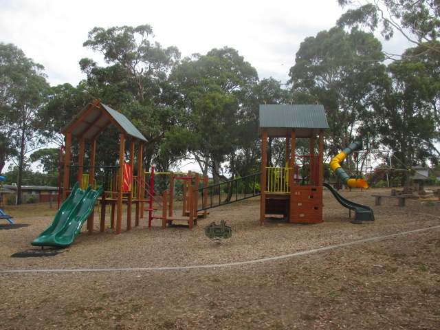 Price Park Playground, Lyon Road, Viewbank
