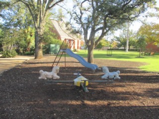 Queen Mary Gardens Playground, Cnr Napier St and Inkerman St, St Arnaud