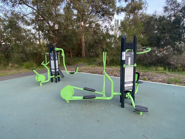 R.D. Egan Lee Reserve Outdoor Gym (Knoxfield)