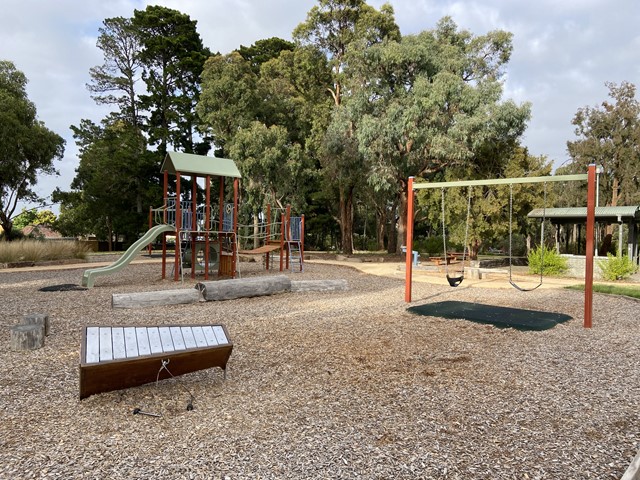 R.E Gray Reserve Playground, Outlook Drive, Nunawading