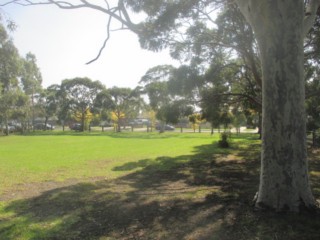 Ray Perry Park Dog Off Leash Area (Cranbourne)