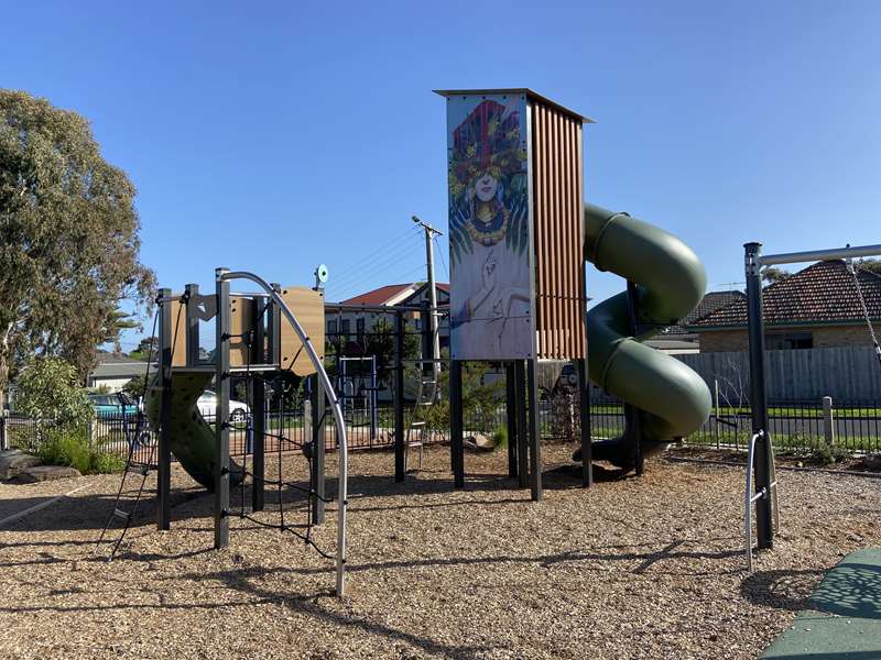 Rayner Reserve Playground, Forbes Grove, Oak Park