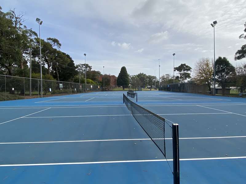 Red Hill Tennis Club