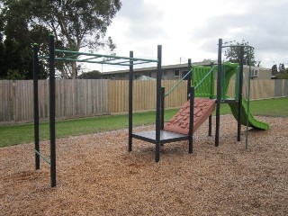 Roberts Street Playground, Frankston 