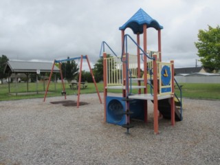 Robertson Street Playground, Colac