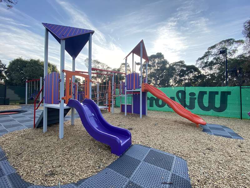 Robinson Reserve (East) Playground, Frawley Road, Eumemmerring