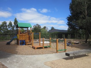 Roehampton Reserve Playground, Chesterfield Court, Wantirna