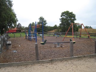 Romano Avenue Playground, Mill Park