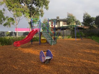 Roslyn Street Playground, Burwood