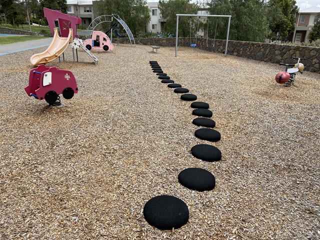Royalden Park Playground, Plumbago Street, Craigieburn