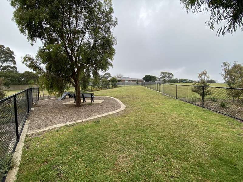 Sandfield Reserve Fenced Dog Park (Carrum Downs)