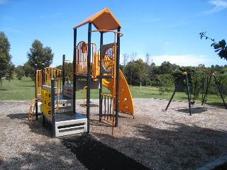 Saxonwood Drive Playground, Narre Warren
