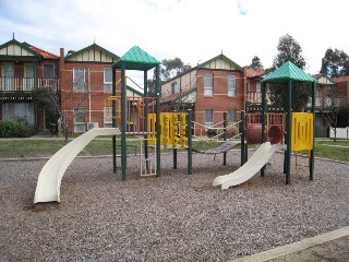 Scarborough Square Playground, Mont Albert North