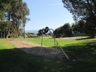 Scorpio Drive Playground, Moe