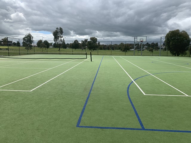 Malcolm Creek Park Serenity Way Free Public Tennis Court (Craigieburn)