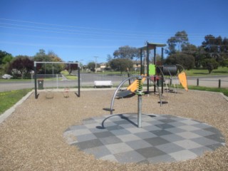 Shadforth Park Playground, Fenton Street, Bendigo North