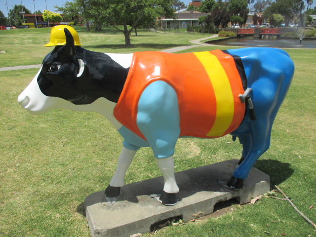 Shepparton - Monash Park with Moooving Cows