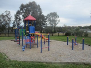 Sherpa Court Playground, Strathdale