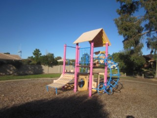 Sibley Place Playground, Strathdale
