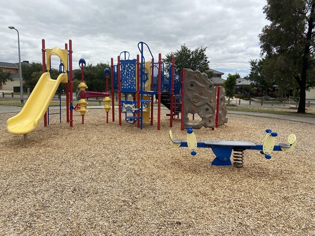 Sinclair Green Reserve Playground, Haddon Green, Derrimut