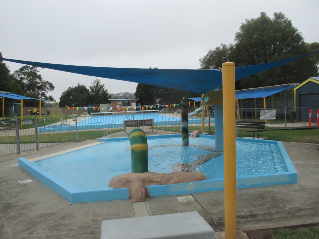 Skipton Outdoor Swimming Pool