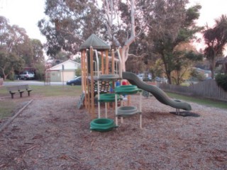 Slingsby Avenue Playground, Beaconsfield