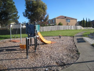 Somes Street Playground, Wantirna South