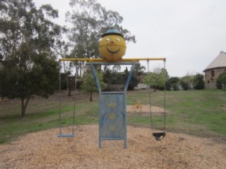 St Johns Close Playground, Kangaroo Flat