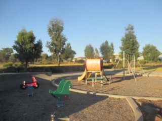Steadman Park Playground, Steadman Way, Wollert