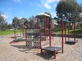 Streeton Views Reserve Playground, Lower Plenty Road, Viewbank