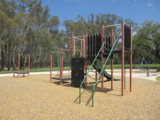 Stuart Reserve Playground, The Boulevard, Shepparton
